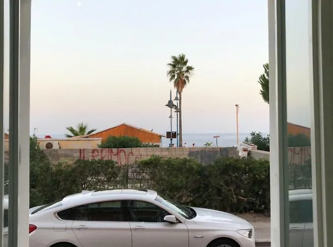 度假居 Glory Mare 玛里纳吉尔萨罗